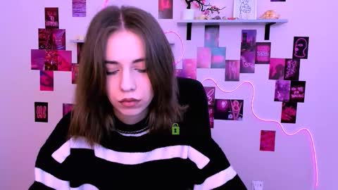 ur Louise online show from March 2026 10:01:01 AM