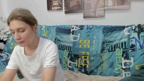 tenderly_sophie online show from November 2025 02:33:01 AM