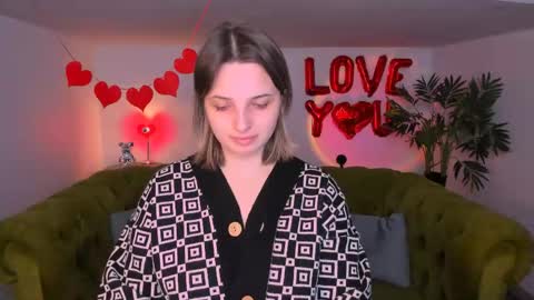 Lisa online show from March 2026 01:36:02 PM