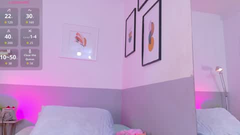 Tatiana online show from October 2025 01:22:01 PM