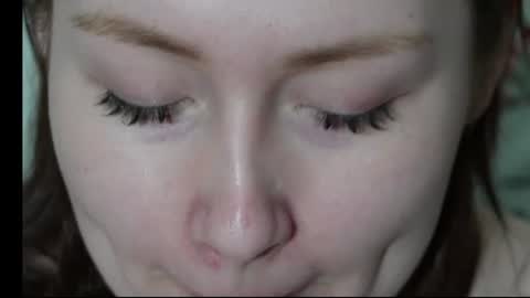 Snapshot of tendre_amelia chatting on July 2026 07:42:01 PM tendre_amelia online show from July 2026 07:42:01 PM