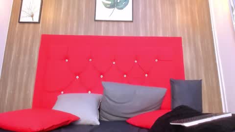 teoo_11 online show from November 2025 03:08:02 AM