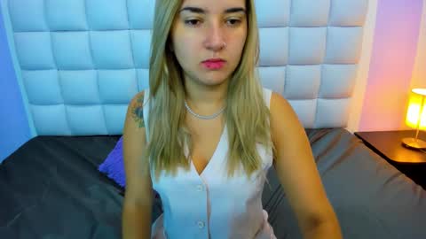 Teresa online show from November 2025 12:26:01 PM