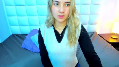 Teresa online show from November 2025 01:46:02 PM