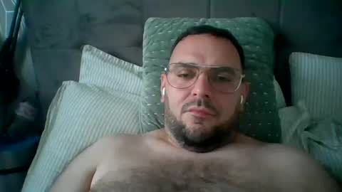 Snapshot of terizla007 chatting on June 2026 04:04:02 AM terizla007 online show from June 2026 04:04:02 AM
