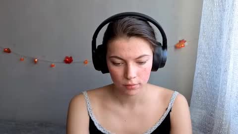 Anny Simpson online show from October 2025 04:46:02 AM