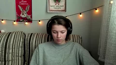 Snapshot of terranaufzinger chatting on January 2026 07:34:01 AM Anny Simpson online show from January 2026 07:34:01 AM