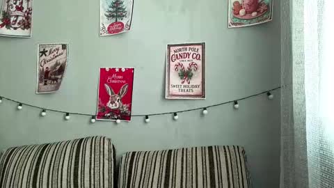 Snapshot of terranaufzinger chatting on February 2026 06:40:02 AM Anny Simpson online show from February 2026 06:40:02 AM