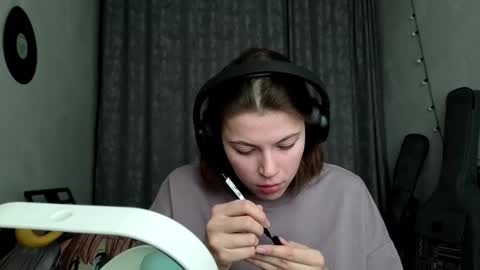 Snapshot of terranaufzinger chatting on February 2026 06:10:02 AM Anny Simpson online show from February 2026 06:10:02 AM