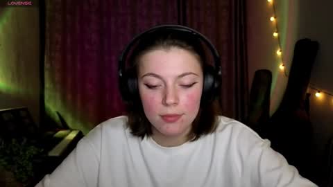 Snapshot of terranaufzinger chatting on February 2026 08:16:02 PM Anny Simpson online show from February 2026 08:16:02 PM