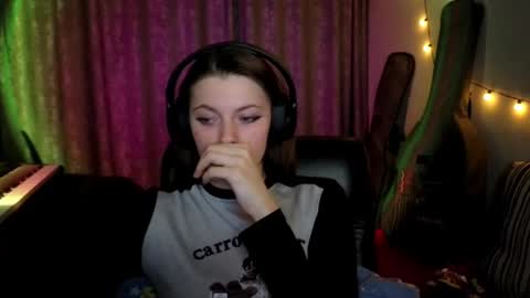 Snapshot of terranaufzinger chatting on March 2026 08:15:02 PM Anny Simpson online show from March 2026 08:15:02 PM