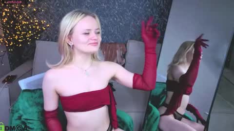 Tessa online show from April 2026 04:04:02 PM