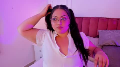 TERESA  online show from October 2025 08:29:01 PM