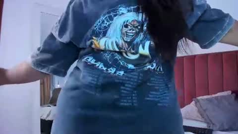 Snapshot of tessa_sinclaire chatting on June 2026 10:08:01 PM TERESA online show from June 2026 10:08:01 PM