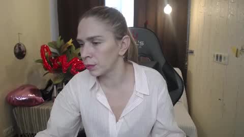 tessadaybreak online show from February 2025 12:55:02 PM