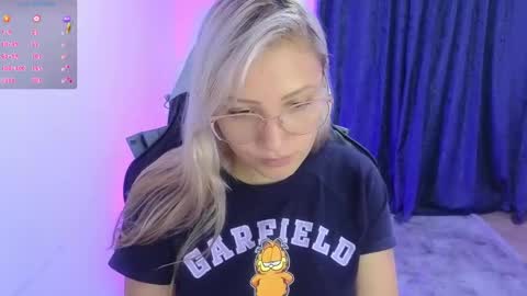 Tessy online show from February 2025 06:27:02 PM