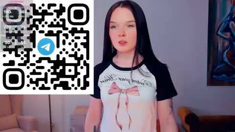 Snapshot of tessiekhanponaphan chatting on February 2026 06:07:01 PM Cindy online show from February 2026 06:07:01 PM