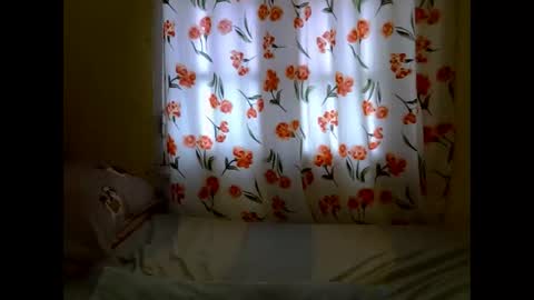 tessmia online show from April 2026 07:03:02 AM