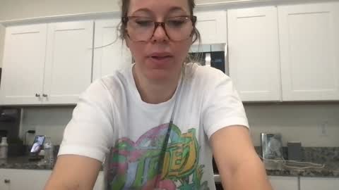 Daphne Summers online show from November 2025 04:17:02 PM