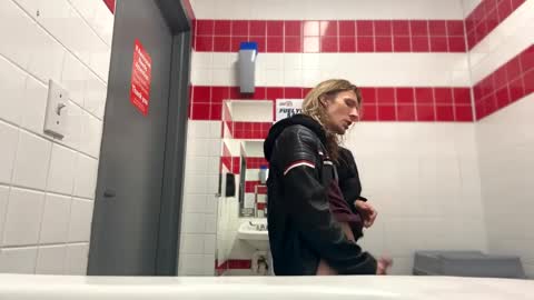 texascockstar online show from December 2024 12:50:02 PM