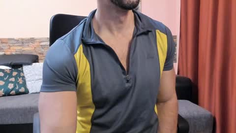 TexasHUNK online show from January 2025 06:03:01 PM