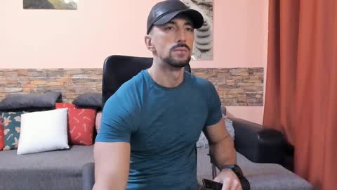 TexasHUNK online show from February 2025 09:41:01 AM