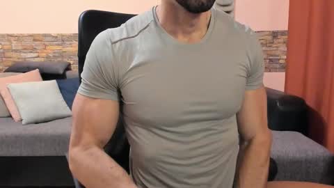 TexasHUNK online show from November 2025 08:15:02 AM