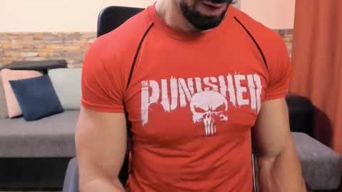 TexasHUNK online show from November 2025 08:25:02 AM