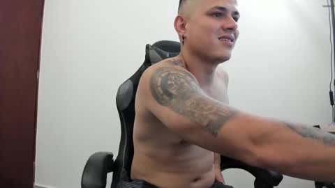 Teylor Fel online show from March 2025 12:53:01 AM