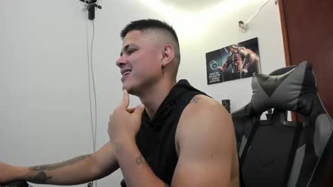 Teylor Fel online show from March 2025 02:15:01 AM