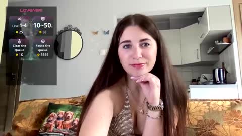 Snapshot of teylor_l chatting on September 2025 12:07:02 PM Teylor online show from September 2025 12:07:02 PM