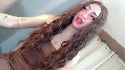 Snapshot of tgirl_eunice chatting on February 2026 12:21:01 PM tgirl_eunice online show from February 2026 12:21:01 PM