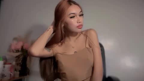 Snapshot of tgirl_luna69 chatting on February 2026 10:40:01 PM Luna online show from February 2026 10:40:01 PM