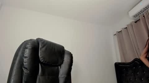 Snapshot of tgirl_luna69 chatting on May 2026 04:34:02 PM Luna online show from May 2026 04:34:02 PM