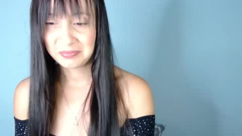 thaamara_09 online show from October 2025 03:23:02 AM