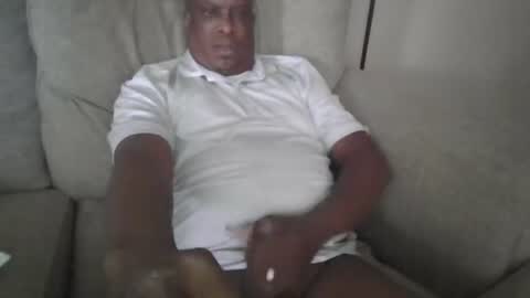 thadax197 online show from June 2026 10:52:01 PM