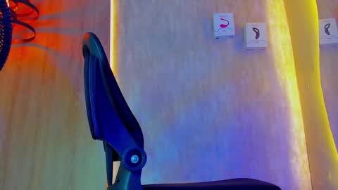 Snapshot of thaddeus_king chatting on February 2025 07:59:01 PM thaddeus king online show from February 2025 07:59:01 PM