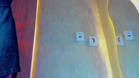 Snapshot of thaddeus_king chatting on February 2025 11:54:02 PM thaddeus king online show from February 2025 11:54:02 PM