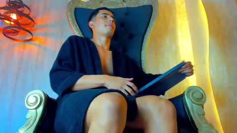 Snapshot of thaddeus_king chatting on March 2025 05:00:02 AM thaddeus king online show from March 2025 05:00:02 AM