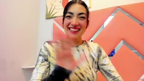 Thaily online show from February 2025 08:28:02 PM