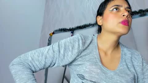 Snapshot of thalia888_ chatting on December 2025 07:07:02 PM thalia888_ online show from December 2025 07:07:02 PM