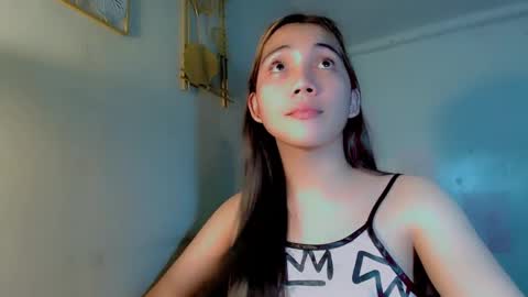 Thalia online show from November 2025 02:40:02 PM