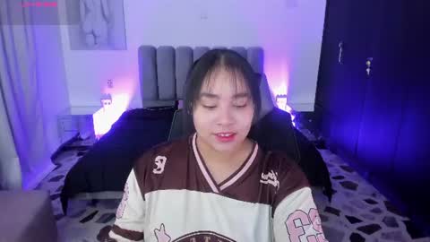 Snapshot of thaliabrooks_ chatting on July 2026 05:02:02 AM Thalia online show from July 2026 05:02:02 AM
