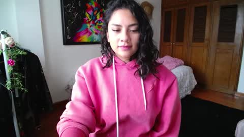 Snapshot of thaliacooper chatting on December 2024 08:54:01 PM online show from December 2024 08:54:01 PM