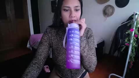 Snapshot of thaliacooper chatting on February 2025 10:54:01 PM online show from February 2025 10:54:01 PM