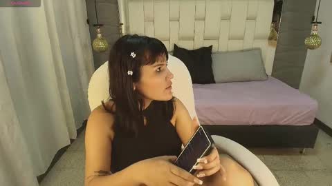 Snapshot of thalialopez chatting on February 2026 06:04:02 PM Thalia online show from February 2026 06:04:02 PM