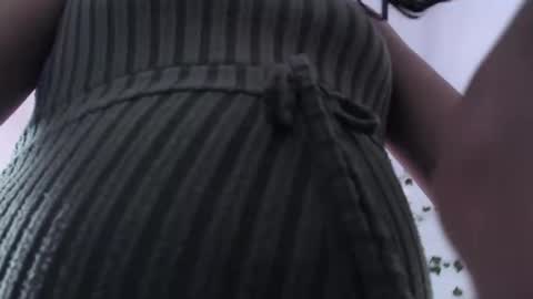   online show from October 2025 06:50:02 PM