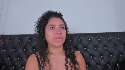 thara webstter online show from January 2025 02:47:01 PM