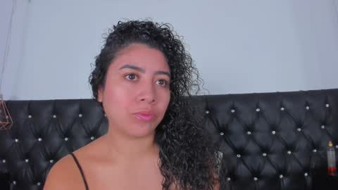 thara webstter online show from January 2025 11:37:02 AM