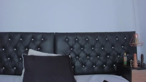 thara webstter online show from February 2025 02:43:01 PM